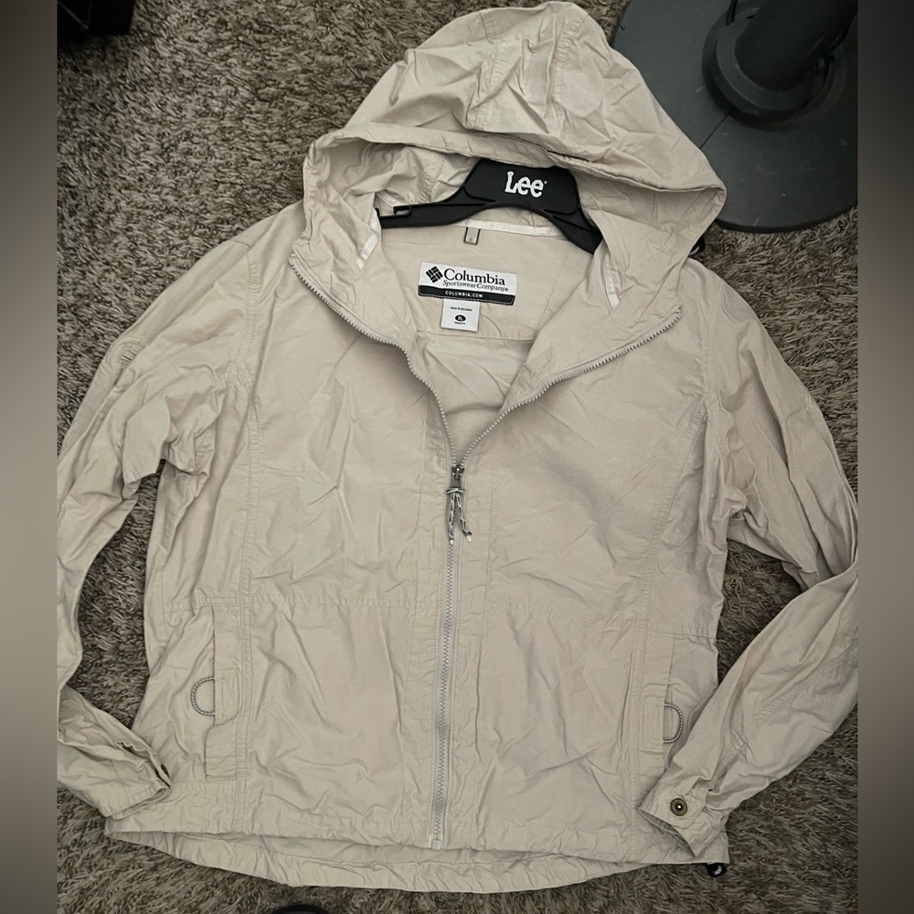 Columbia Women's Hooded Windbreaker Jacket - Beige Cream